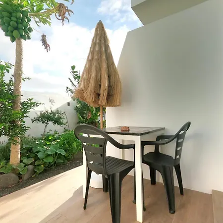 Jardin Del Mar Apartment Tinajo Exterior photo